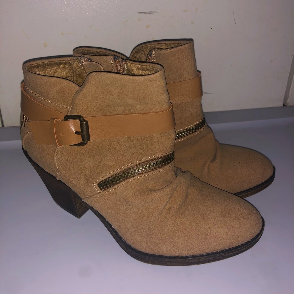 Brown boots